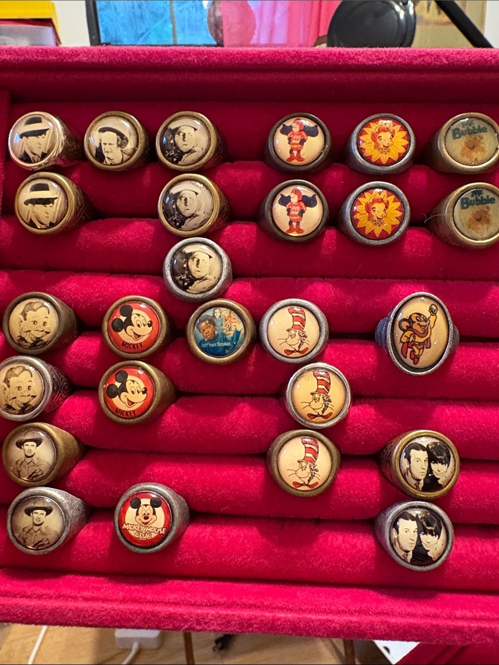 Vintage Character Rings - Multicolor